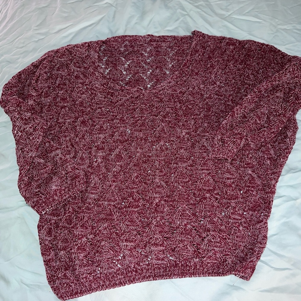 Burgendy small womens sweater crop shirt top